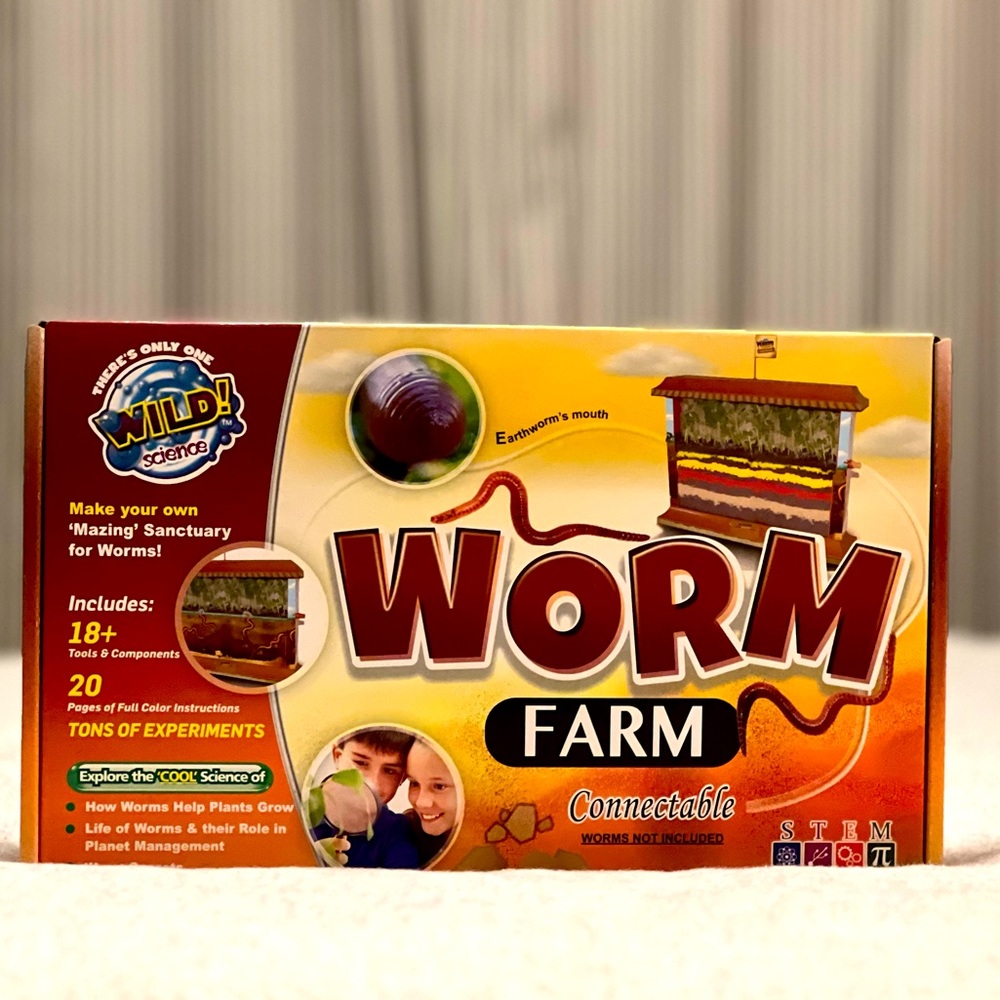 WILD! Science Worm Farm In Home Learning Science Kit
